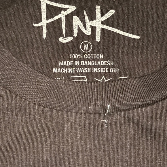 Pink 2024 Tour Shirt - Picture 4 of 5